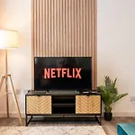 Stylish 1 Bed - Town Centre, 6 * 哈罗盖特